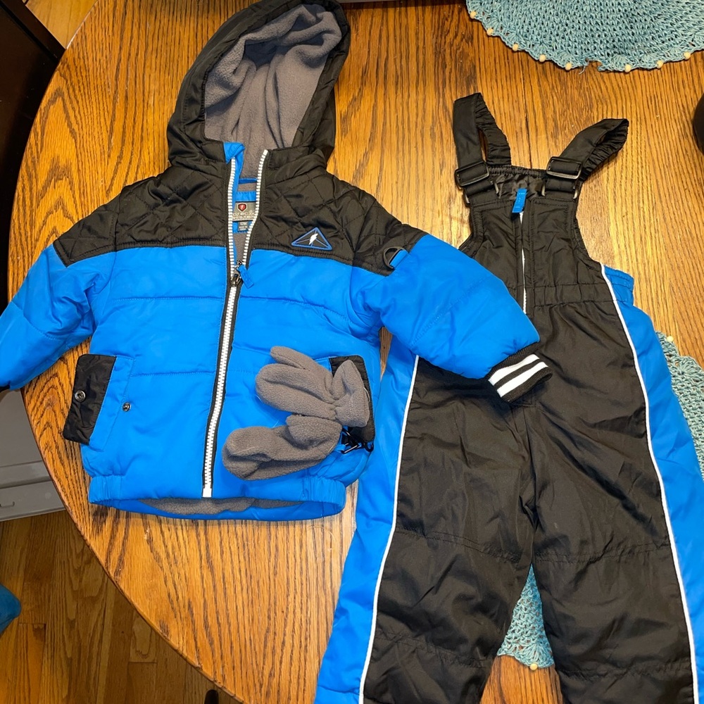 Protection System  12 month snowsuit, puffer jacket, and mittons matching set